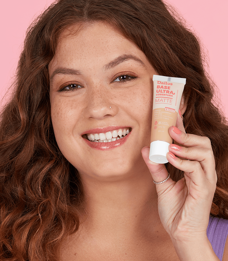 Base Líquida Ultra Cobertura -  D5 Médio