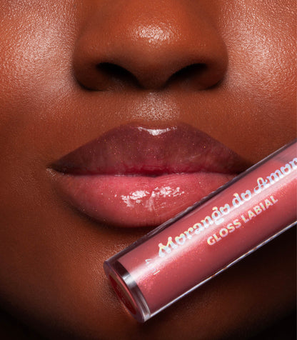 GLOSS LABIAL MORANGO DO AMOR – CALDA DE AÇÚCAR